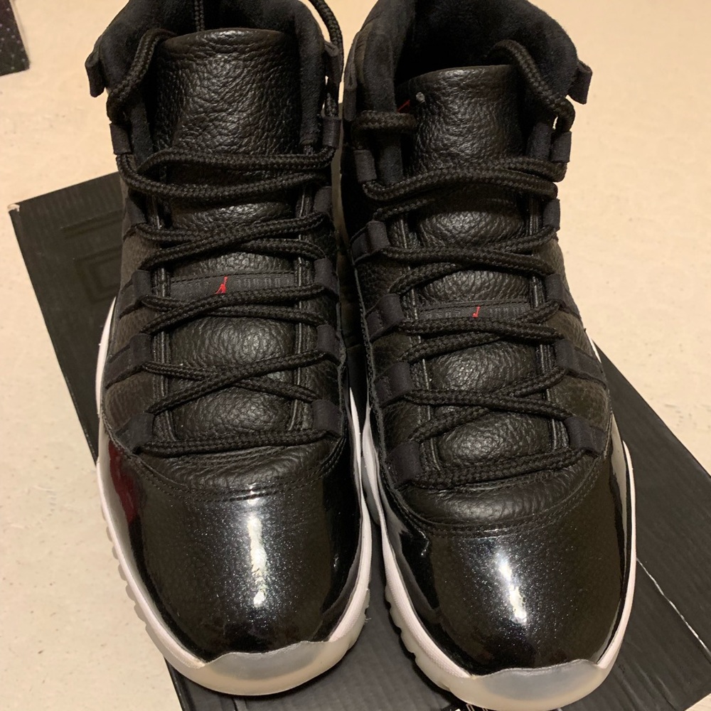 Jordan 11 (72-10) - Picture 2 of 8